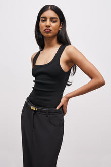 Ribbed Scoop Neck Vest - Black