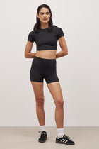 Base Sculpting Cropped T Shirt - Black