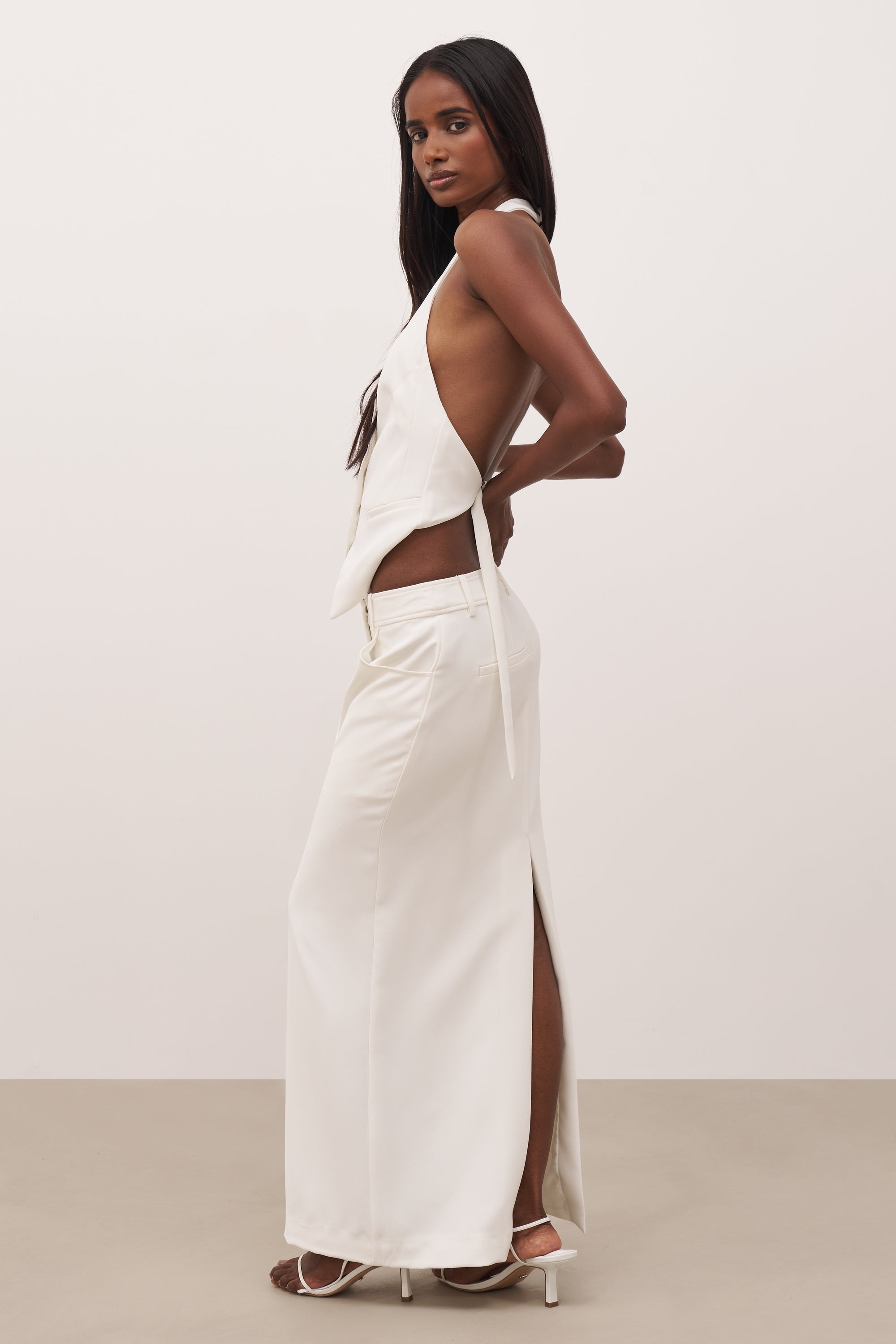 Mid Rise Effortless Maxi Skirt - White