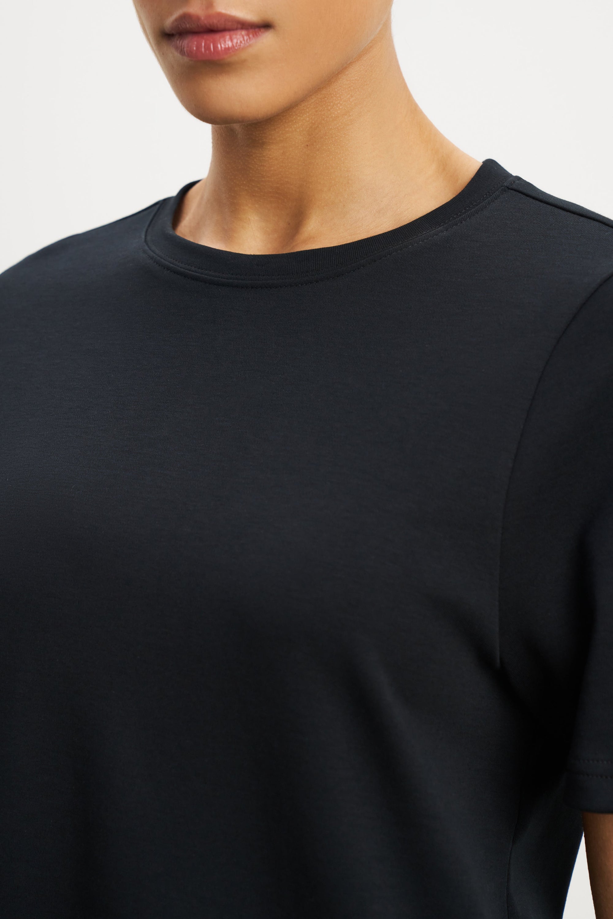 Classic Regular T Shirt - Black